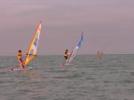 surf-paddle-wind-mers018